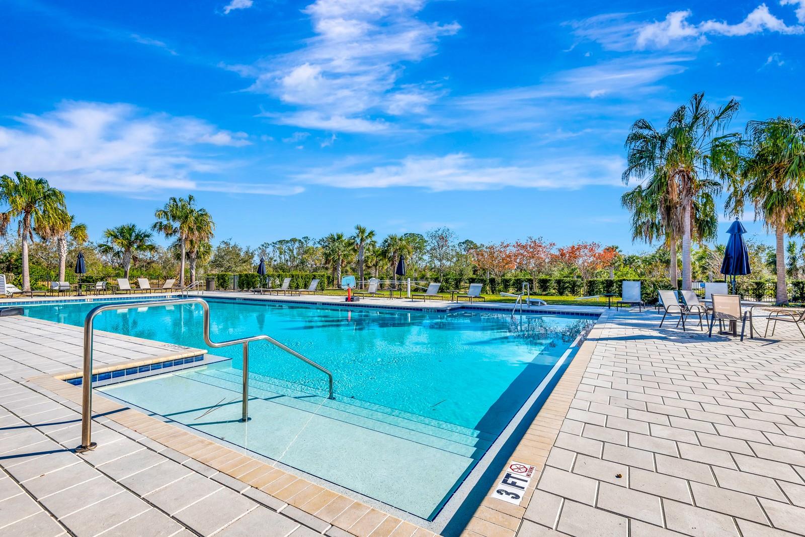 SAVANNA AT LAKEWOOD RANCH PHASE III 3ABD - Residential