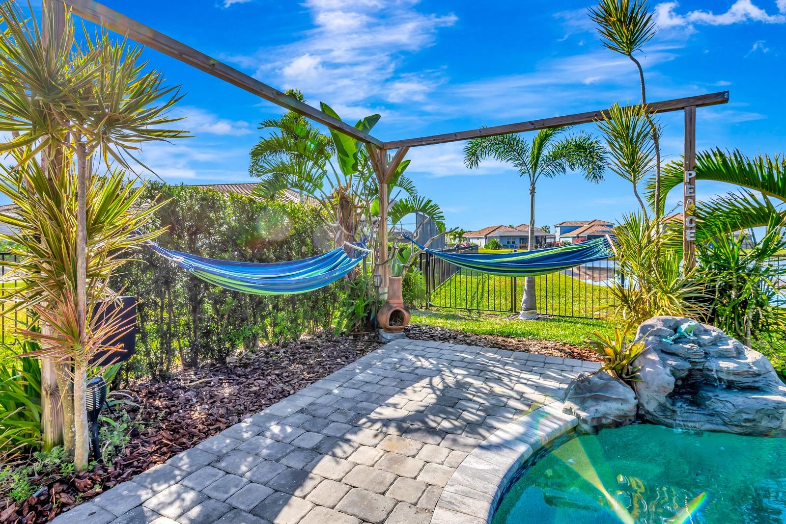 SAVANNA AT LAKEWOOD RANCH PHASE III 3ABD - Residential