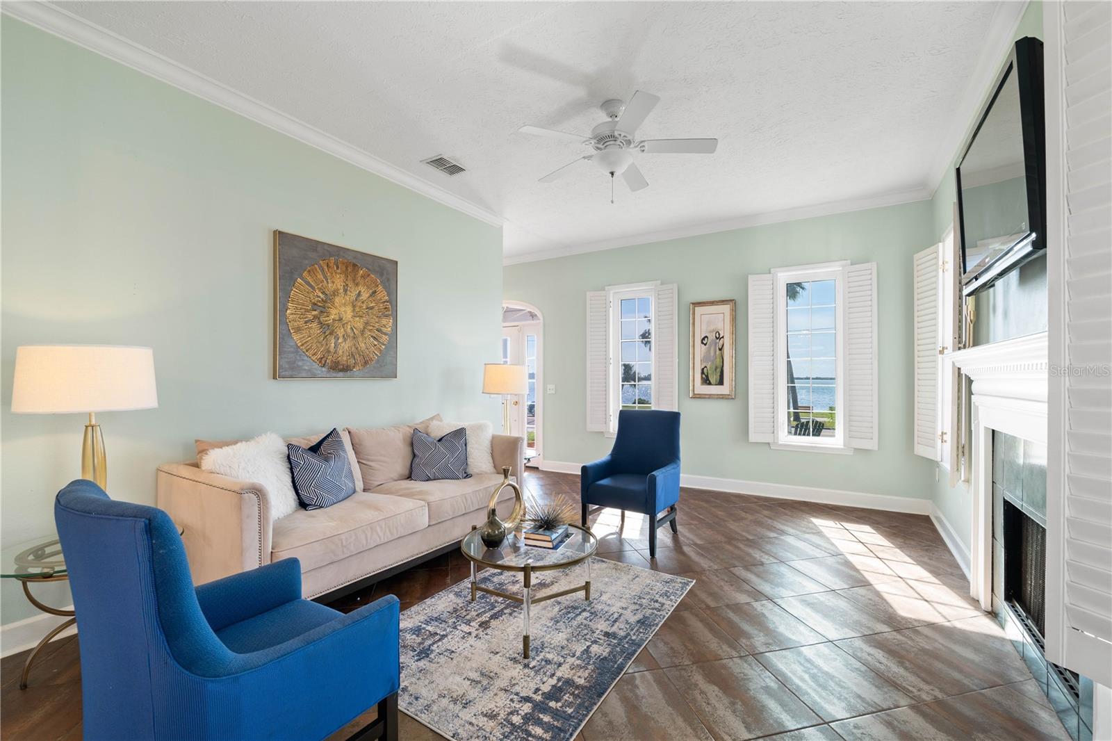 55 EDGEWATER DRIVE