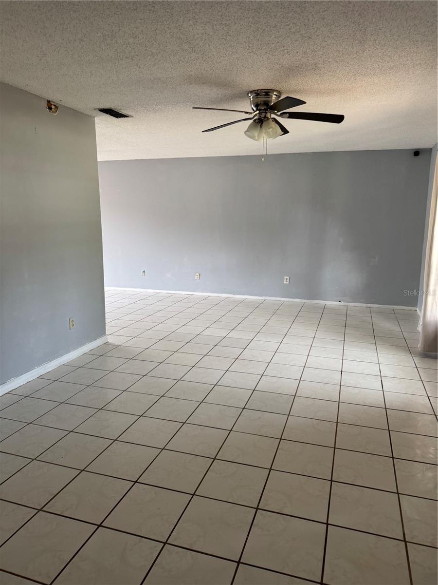 HOWELL COVE 4TH SEC - Residential