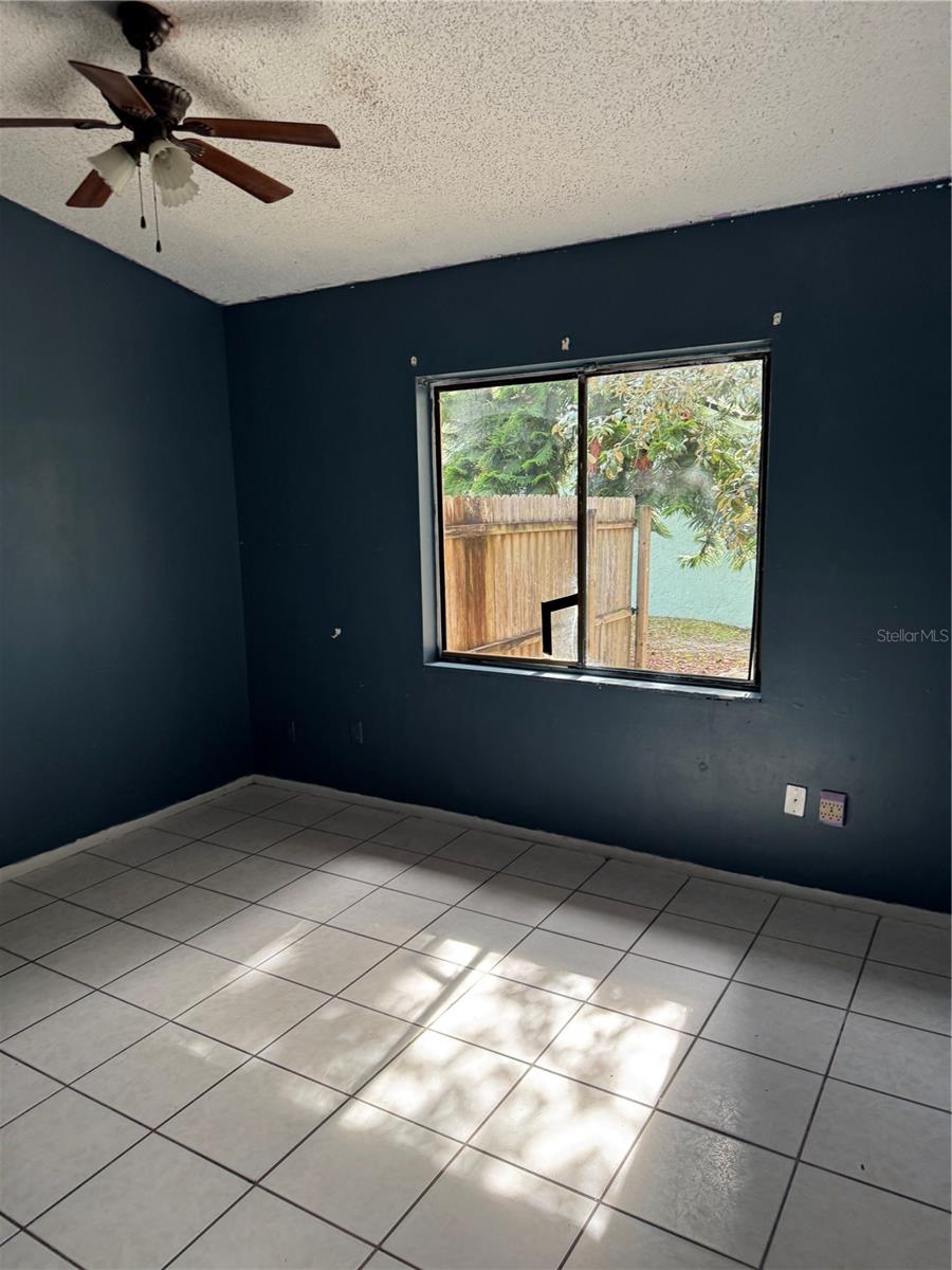 HOWELL COVE 4TH SEC - Residential