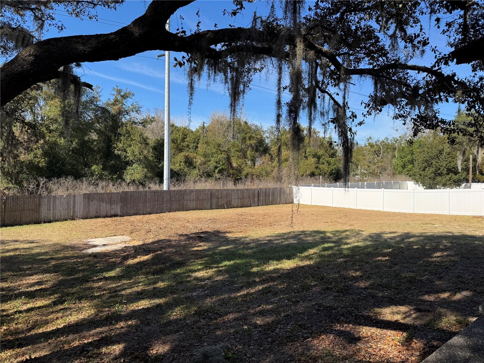 HOWELL COVE 4TH SEC - Residential