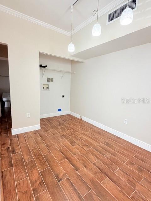 LAKE CHASE CONDO - Residential