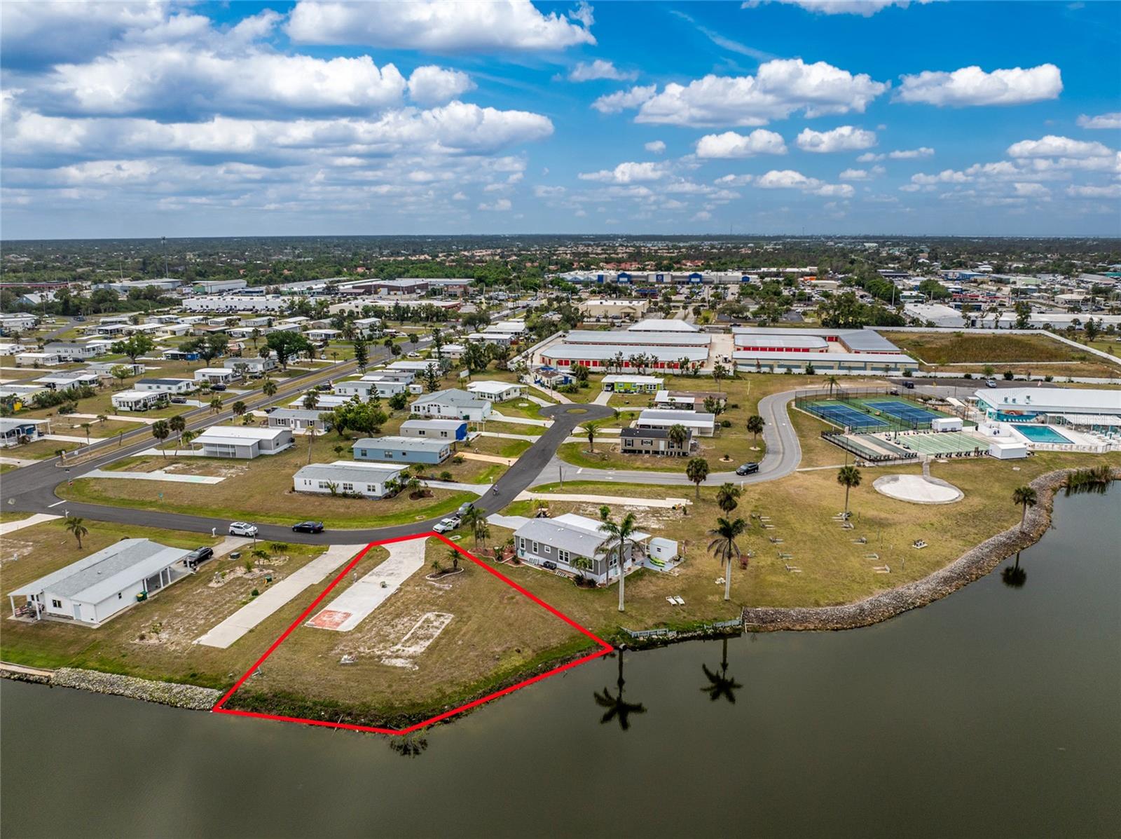 LEMON BAY ISLES PH 01 - Land