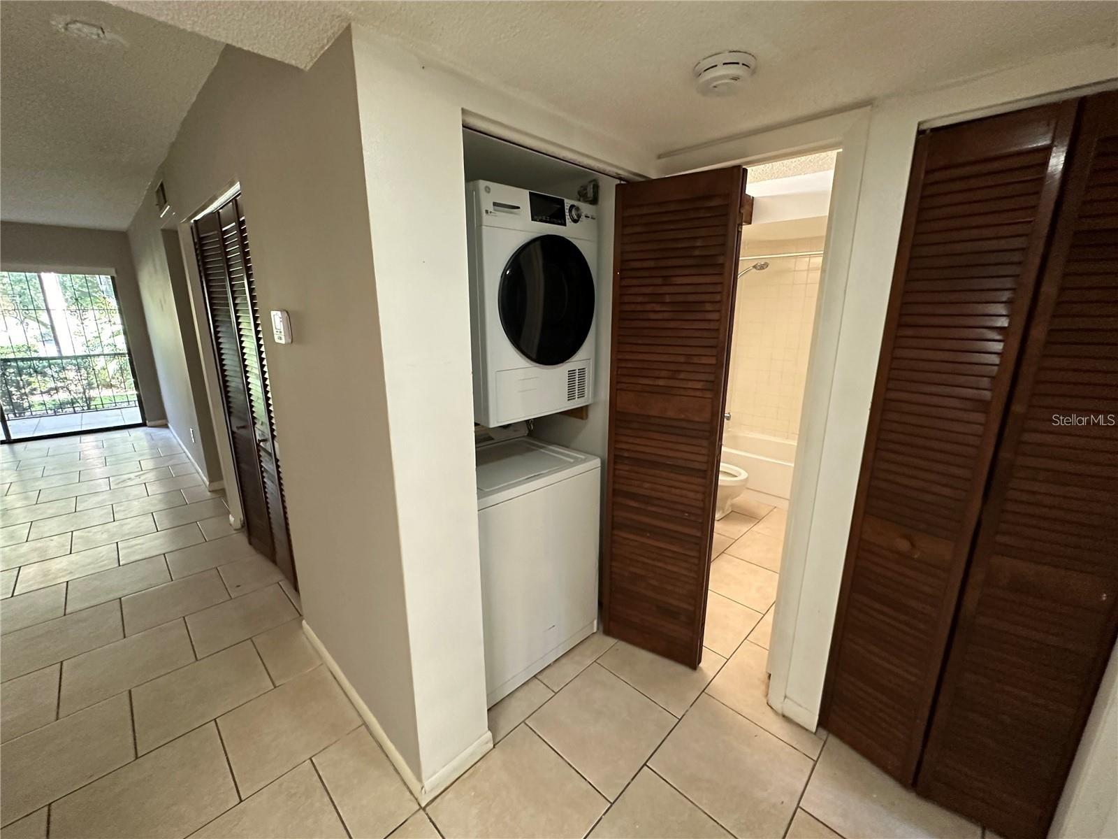 CRANES ROOST VILLAGE 04 - Residential