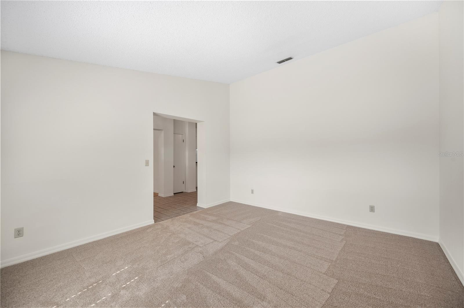 DEER BROOKE - Residential