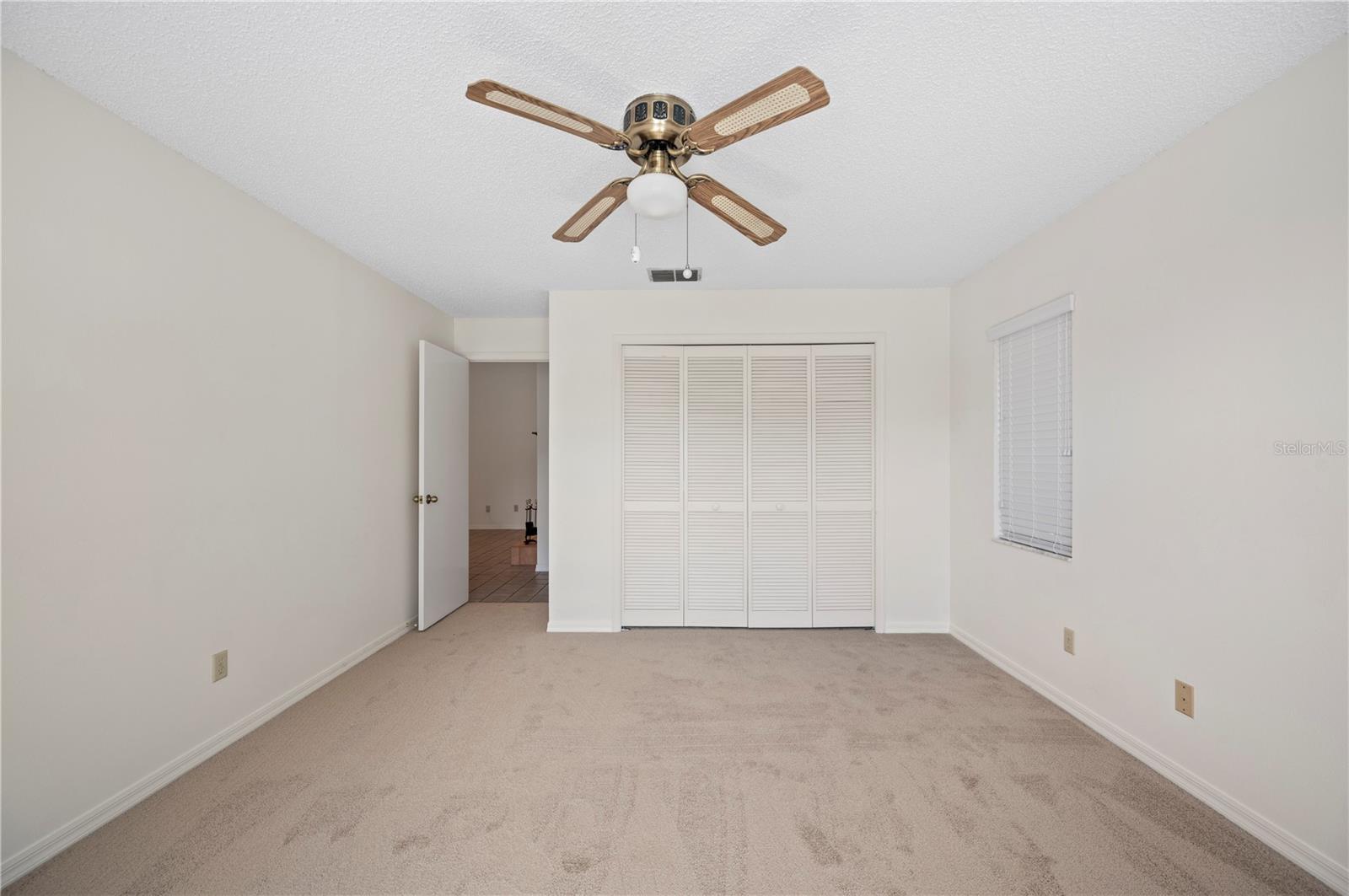 DEER BROOKE - Residential