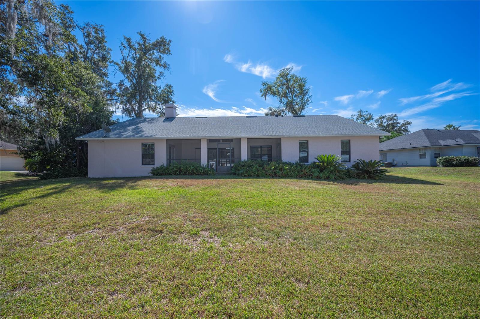 DEER BROOKE - Residential