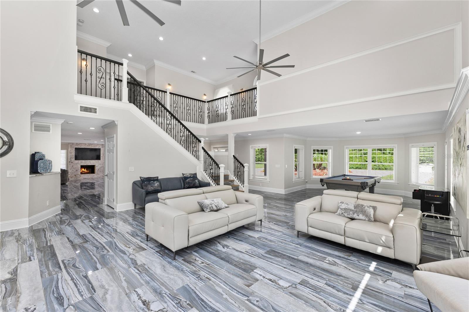 CRENSHAW LAKES - Residential