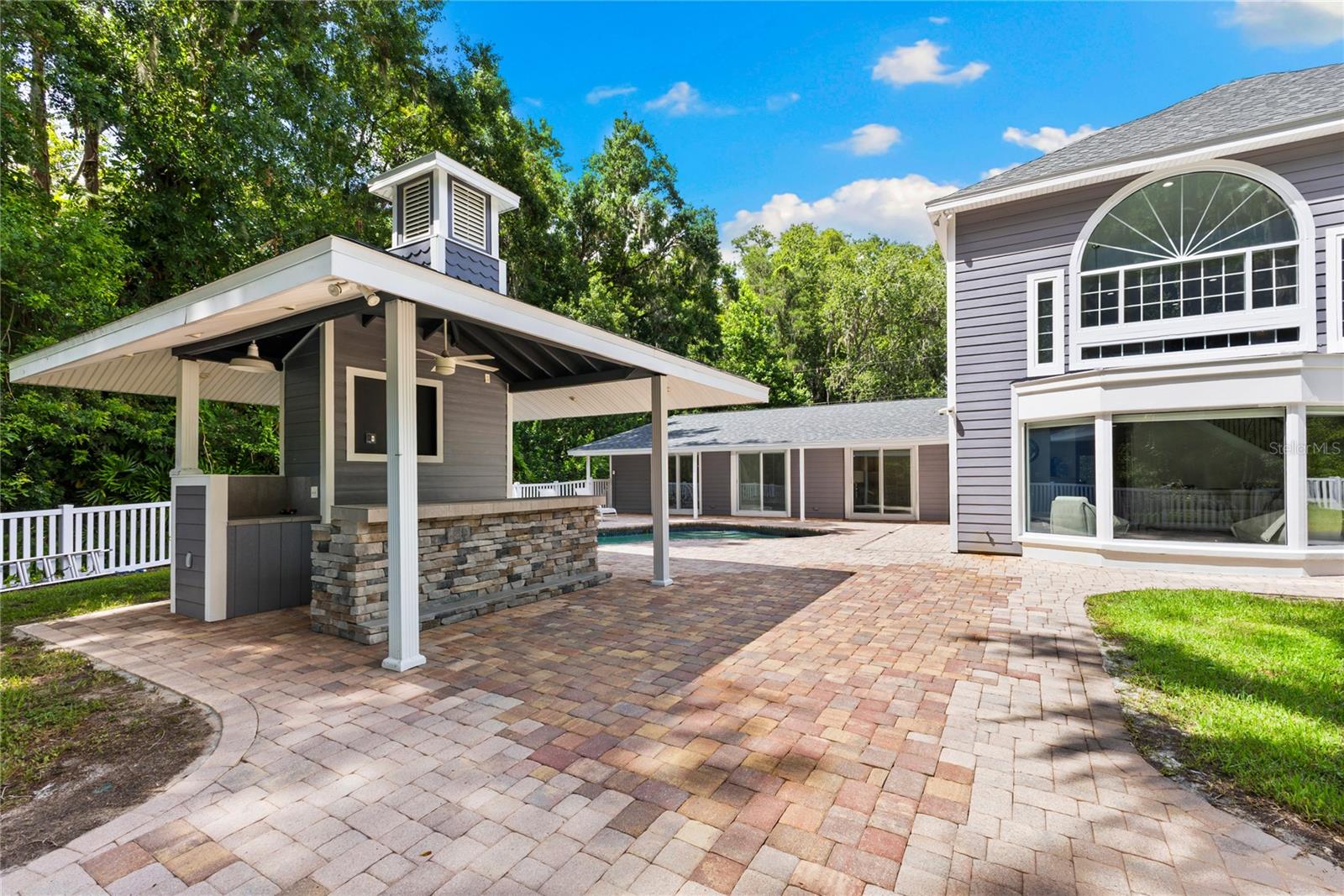CRENSHAW LAKES - Residential