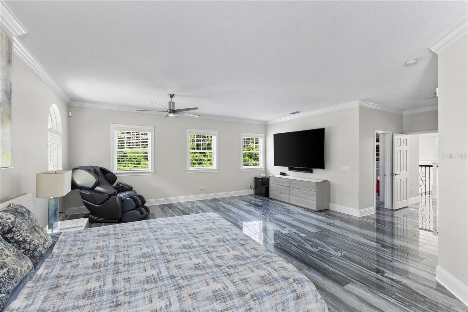 CRENSHAW LAKES - Residential