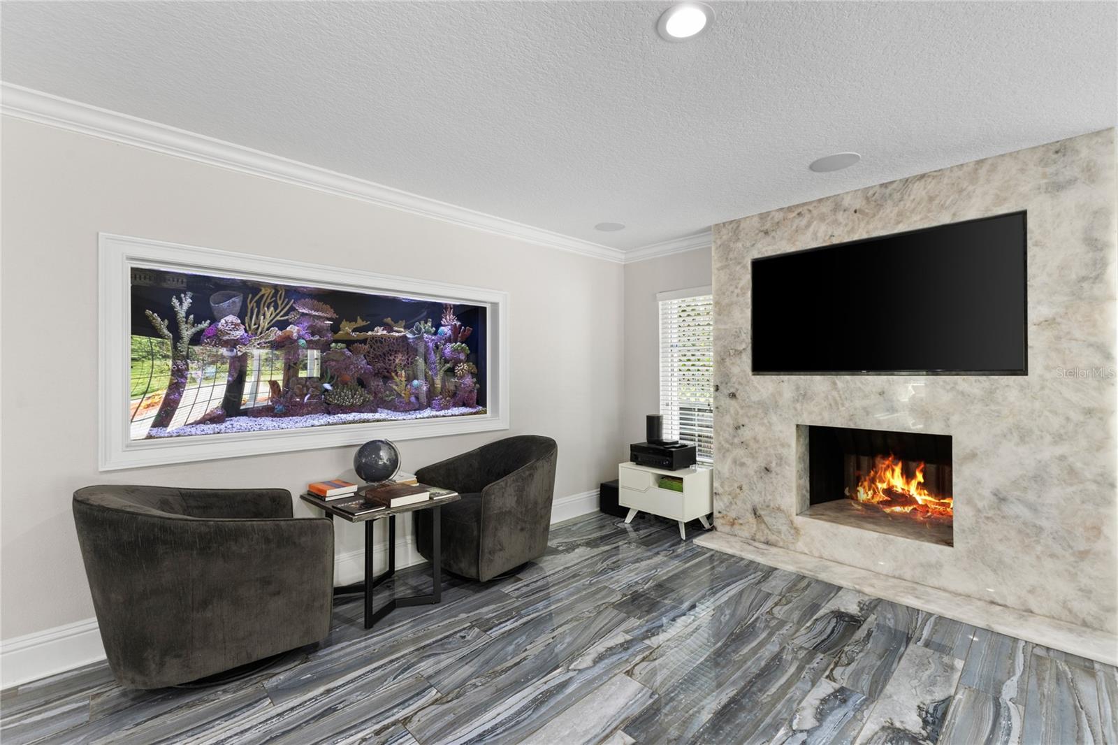 CRENSHAW LAKES - Residential