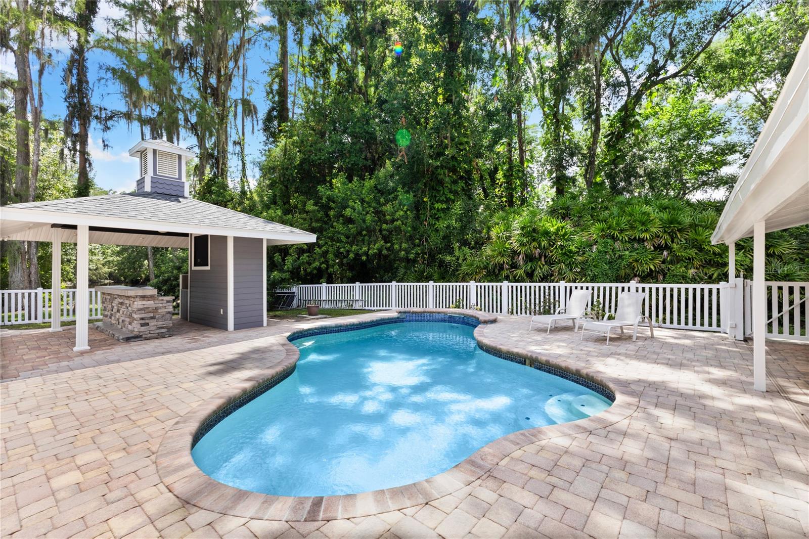 CRENSHAW LAKES - Residential
