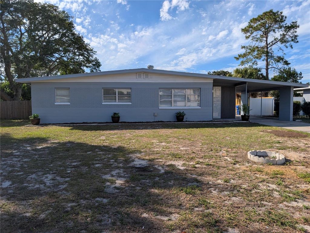 Photo of 7328 Kingsbury Circle, Tampa, FL 33610 (MLS # TB8452618)