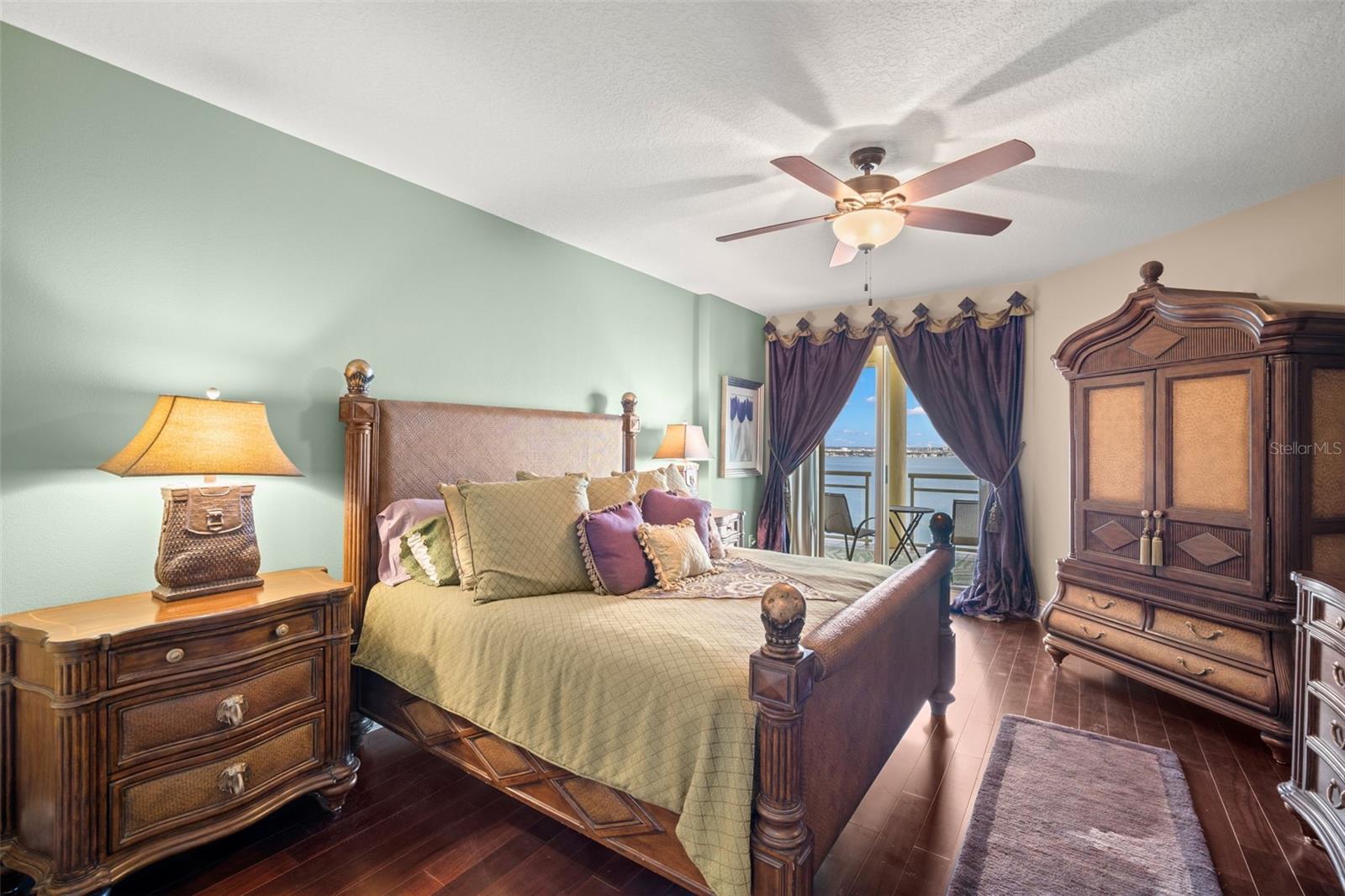 THE BELLAMY ON THE BAYSHORE A - Residential