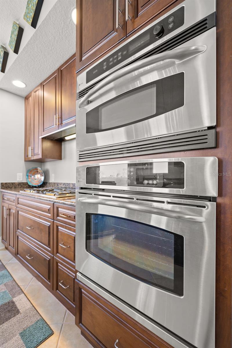 THE BELLAMY ON THE BAYSHORE A - Residential