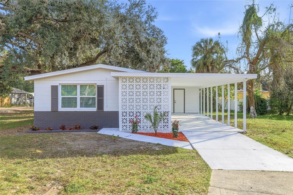 Photo of 4511 N 39th Street, Tampa, FL 33610 (MLS # TB8459462)