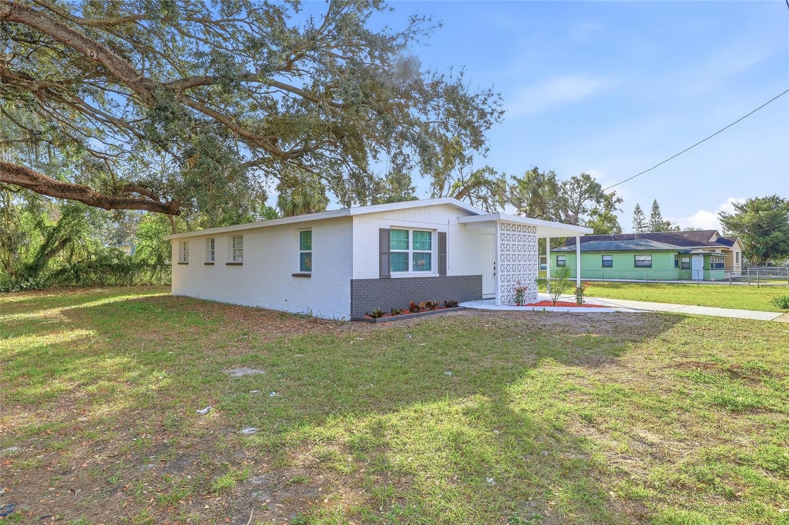 UNPLATTED - Residential