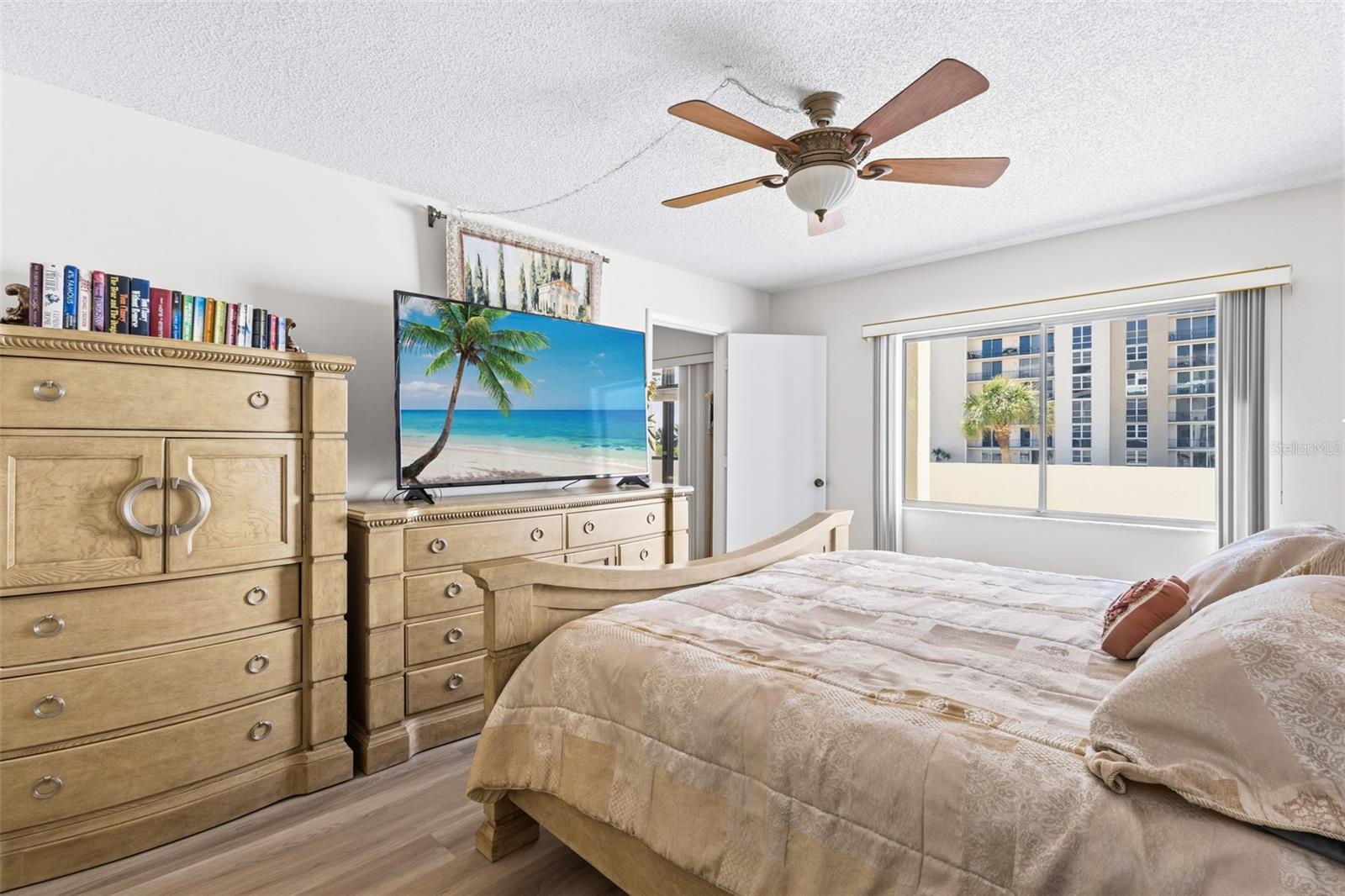 LIDO SURF & SAND - Residential