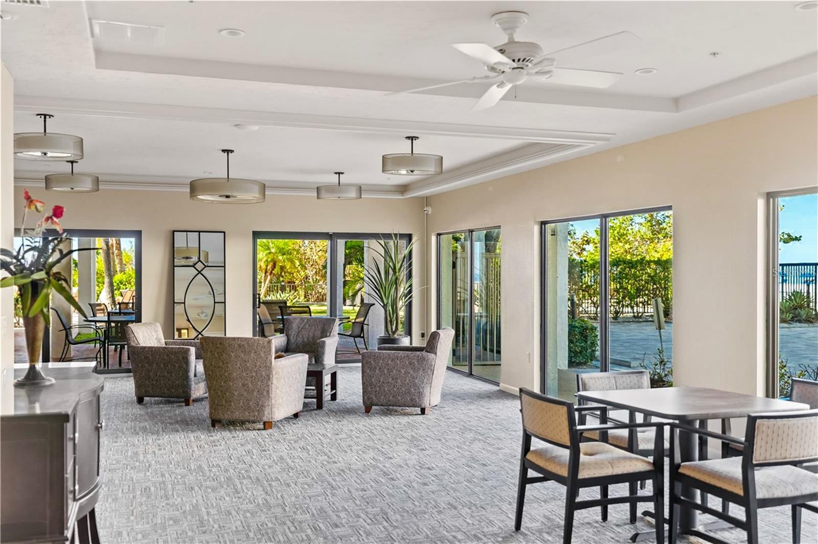 LIDO SURF & SAND - Residential
