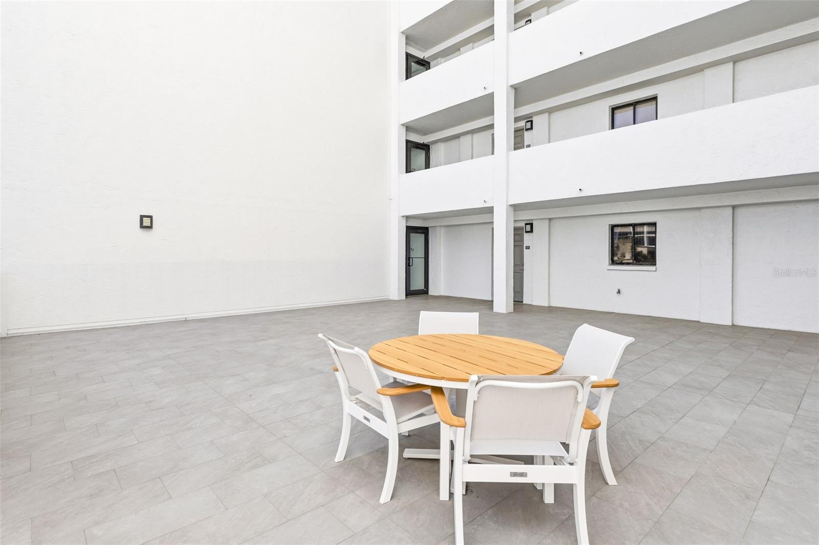LIDO SURF & SAND - Residential