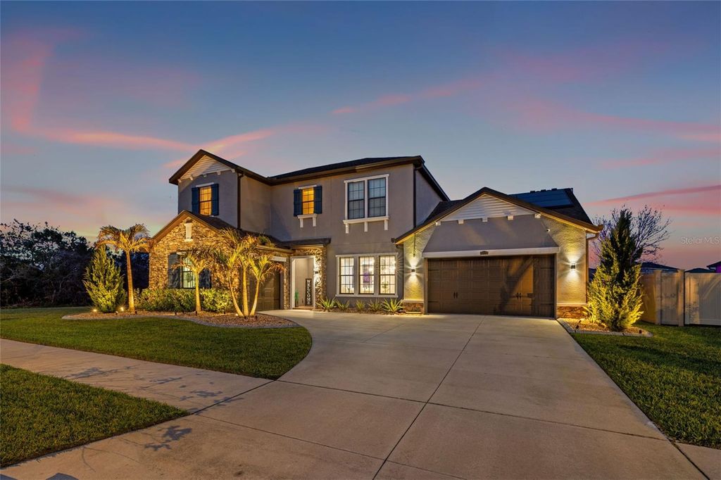 Photo of 32122 Wenlock Loop, Wesley Chapel, FL 33543 (MLS # TB8385502)