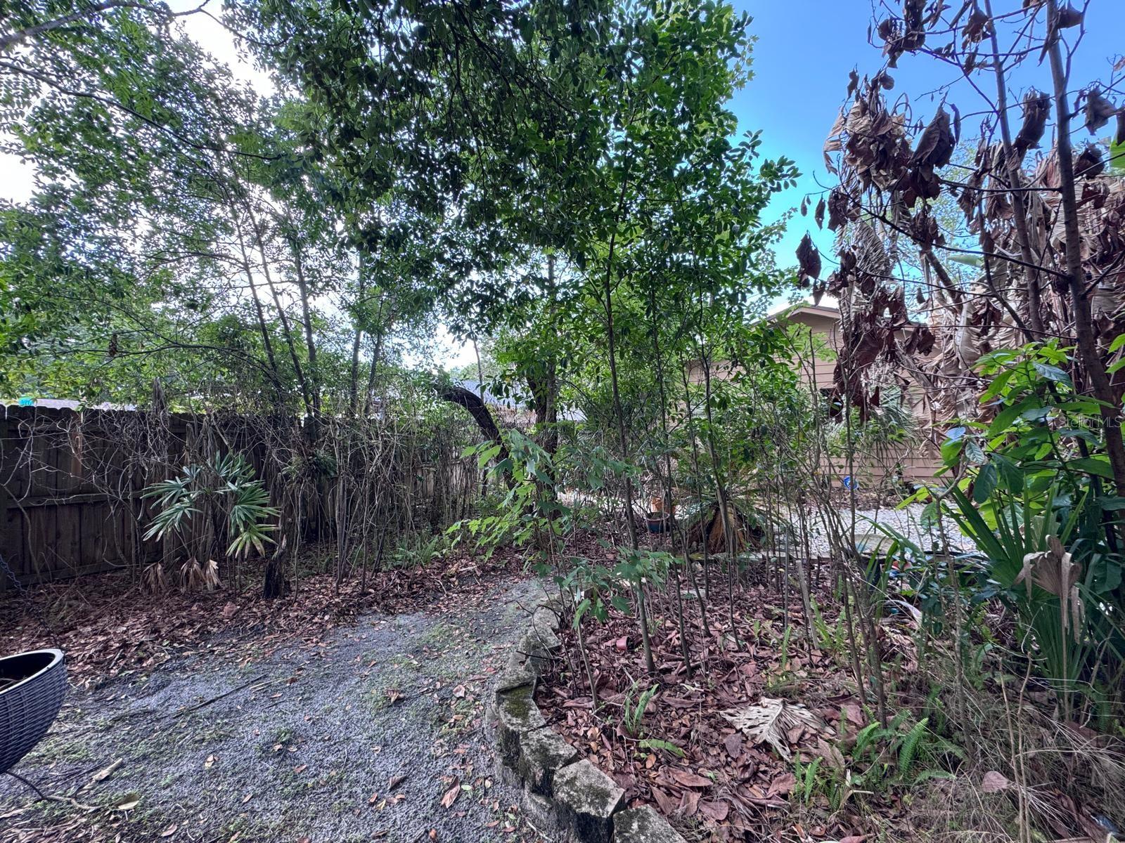 WEKIVA HUNT CLUB 3 FOX HUNT SEC 3 - Residential