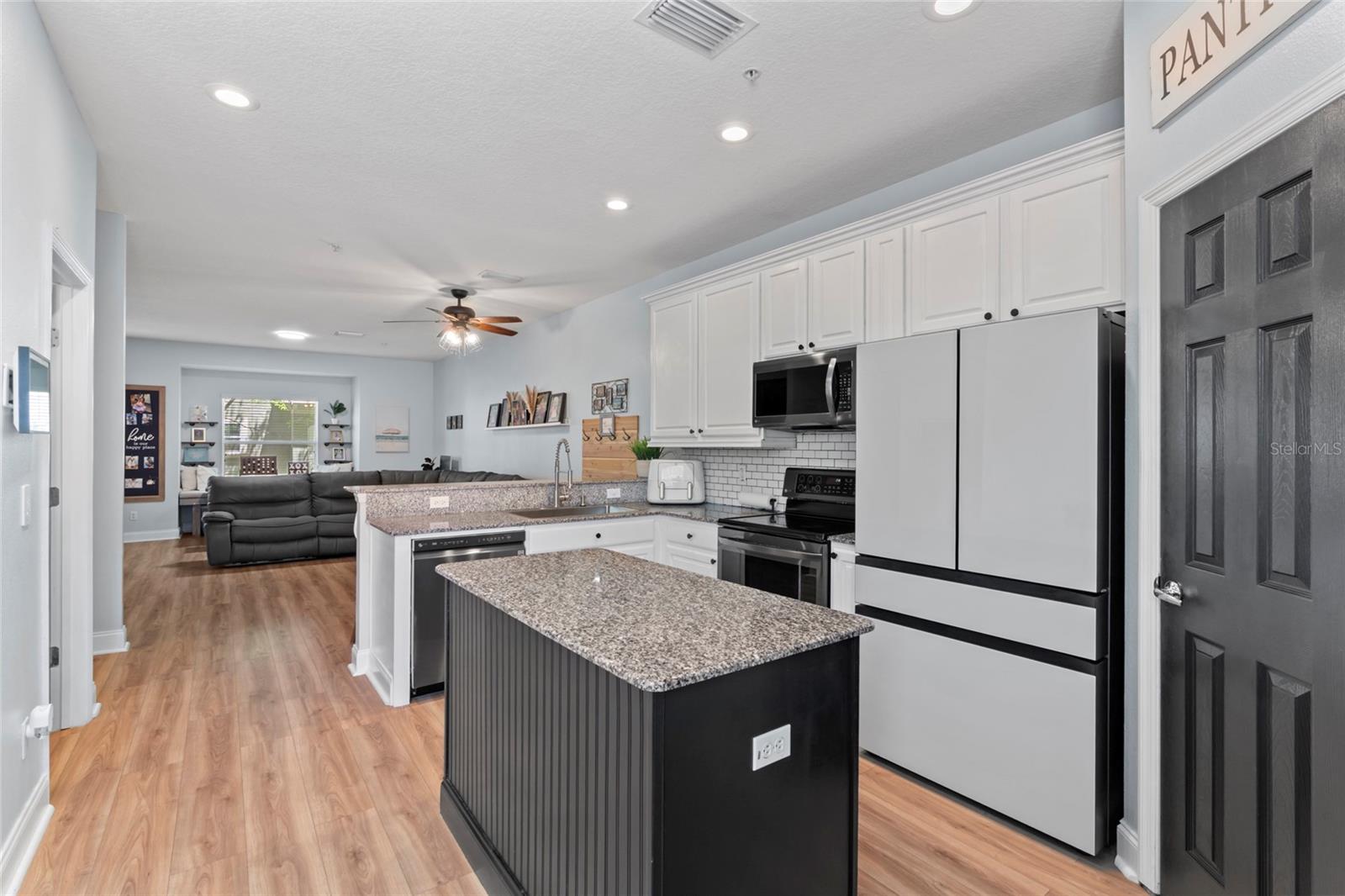 BAYOU GRANDE TOWNHOME COMMUNITY - Residential