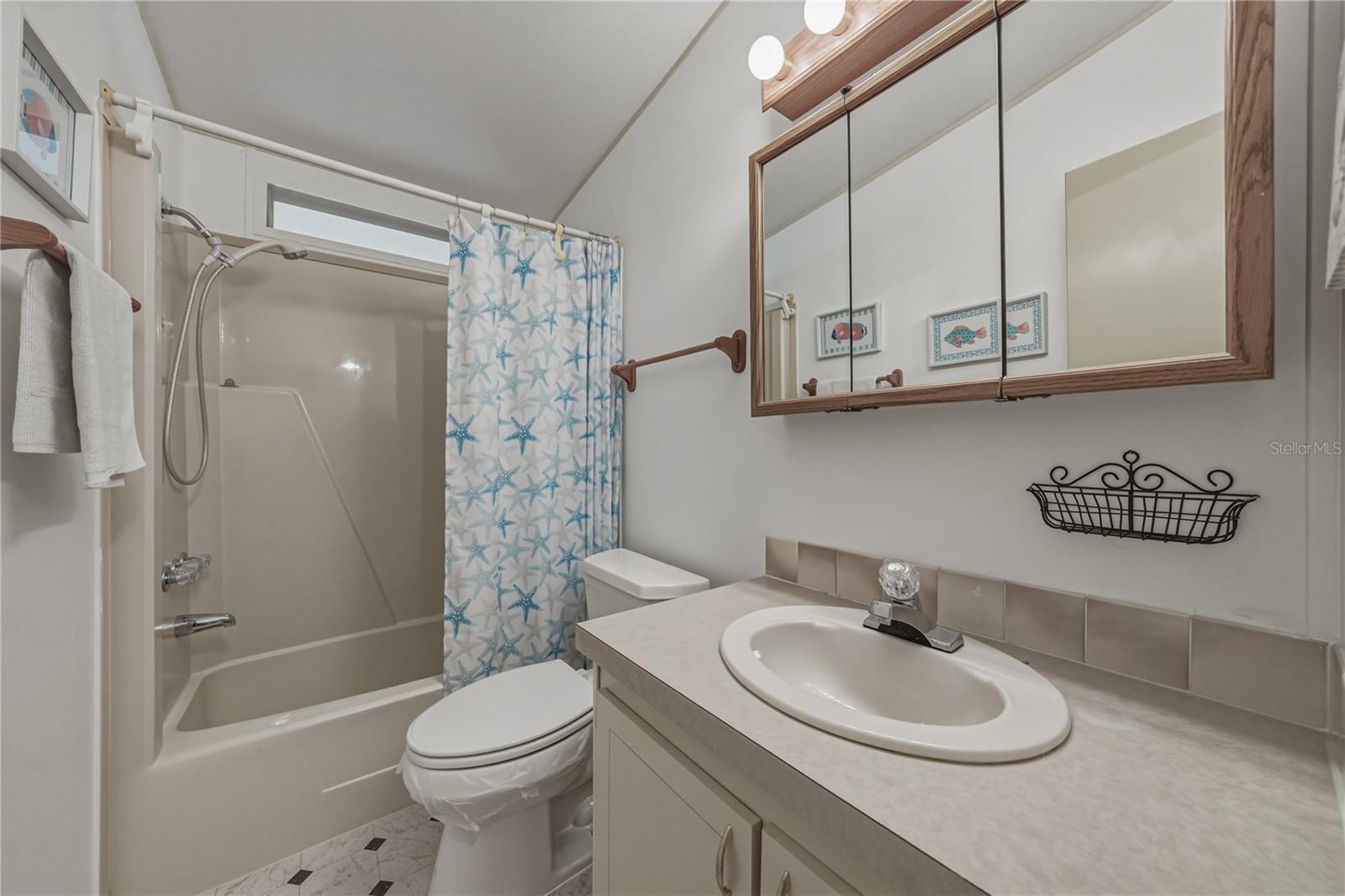 COLONY HILLS COMMUNITY - Residential