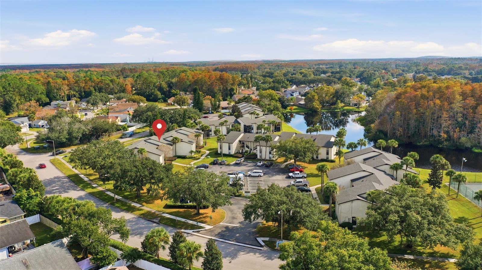 R C WORLD CONDO 01 - Residential