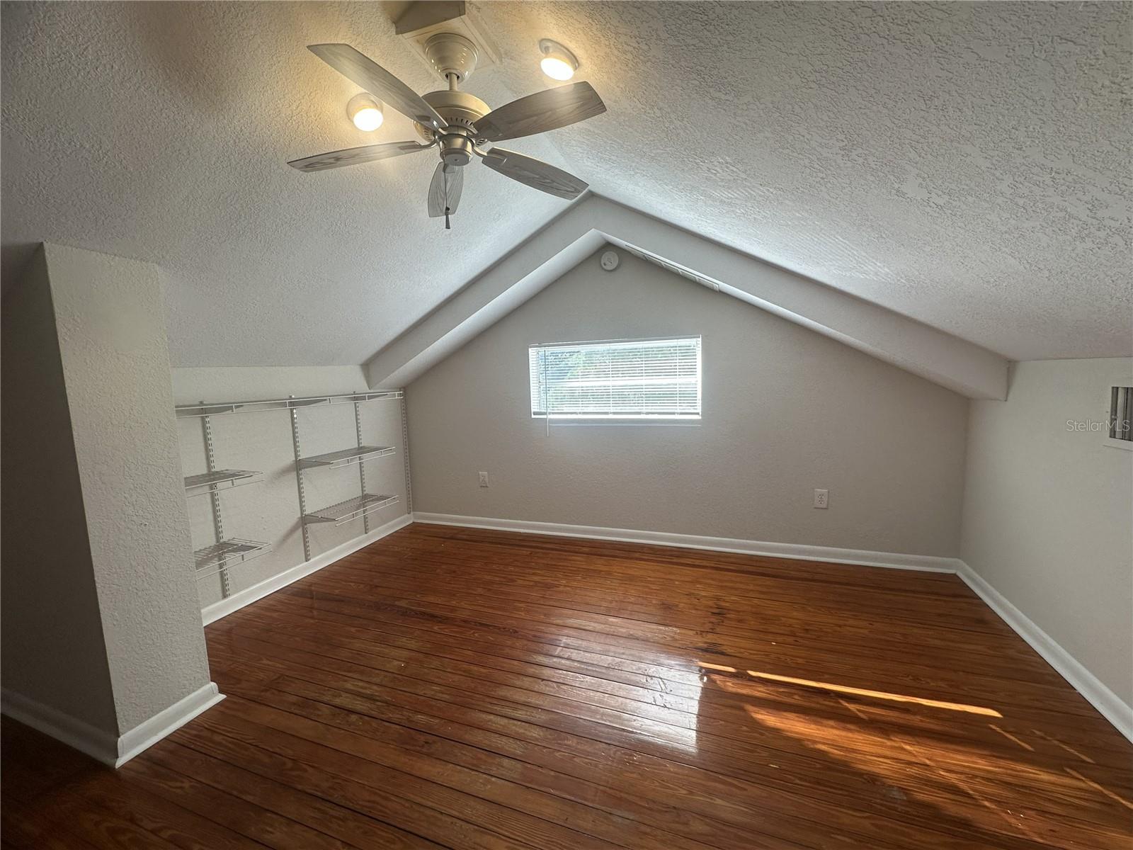 WEST LAND - Residential Lease