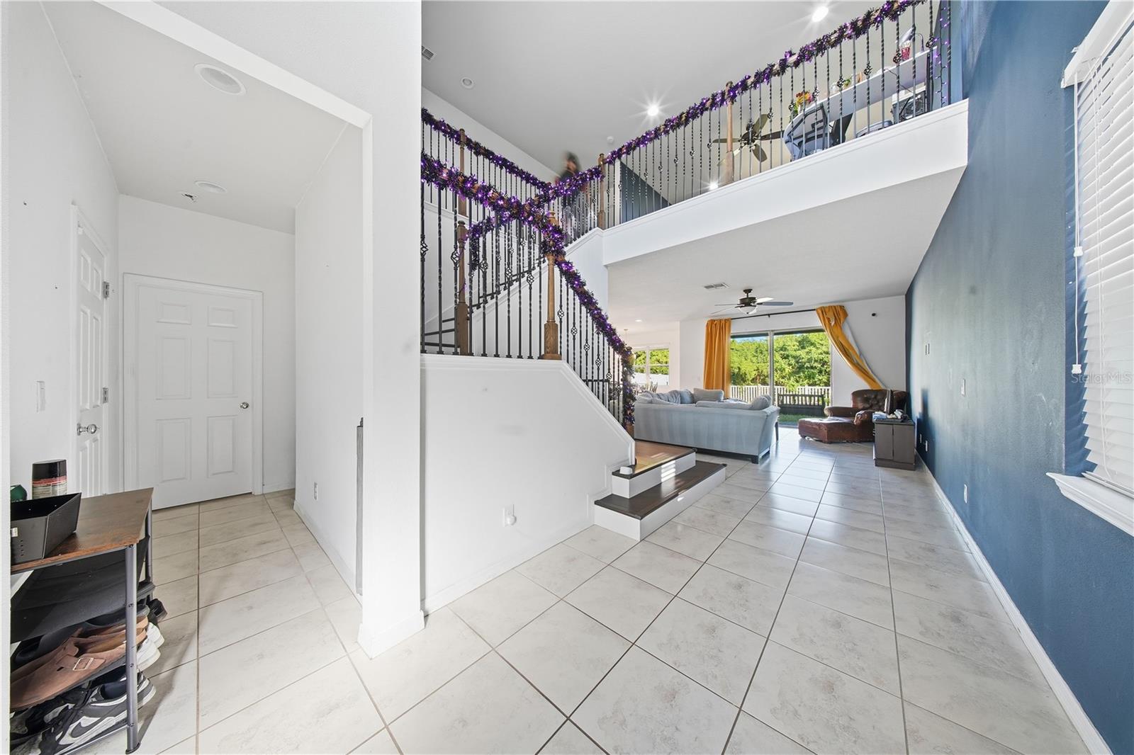 1528 GADSDEN POINT PLACE