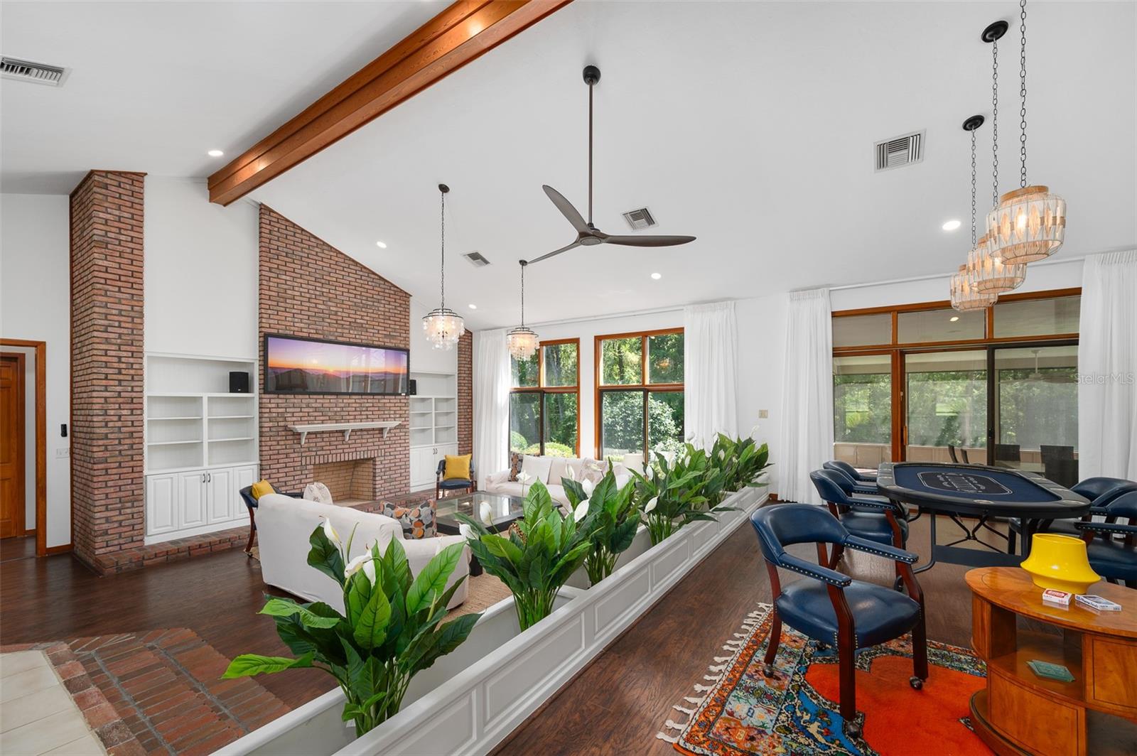 TOMOCA HILLS - Residential Lease