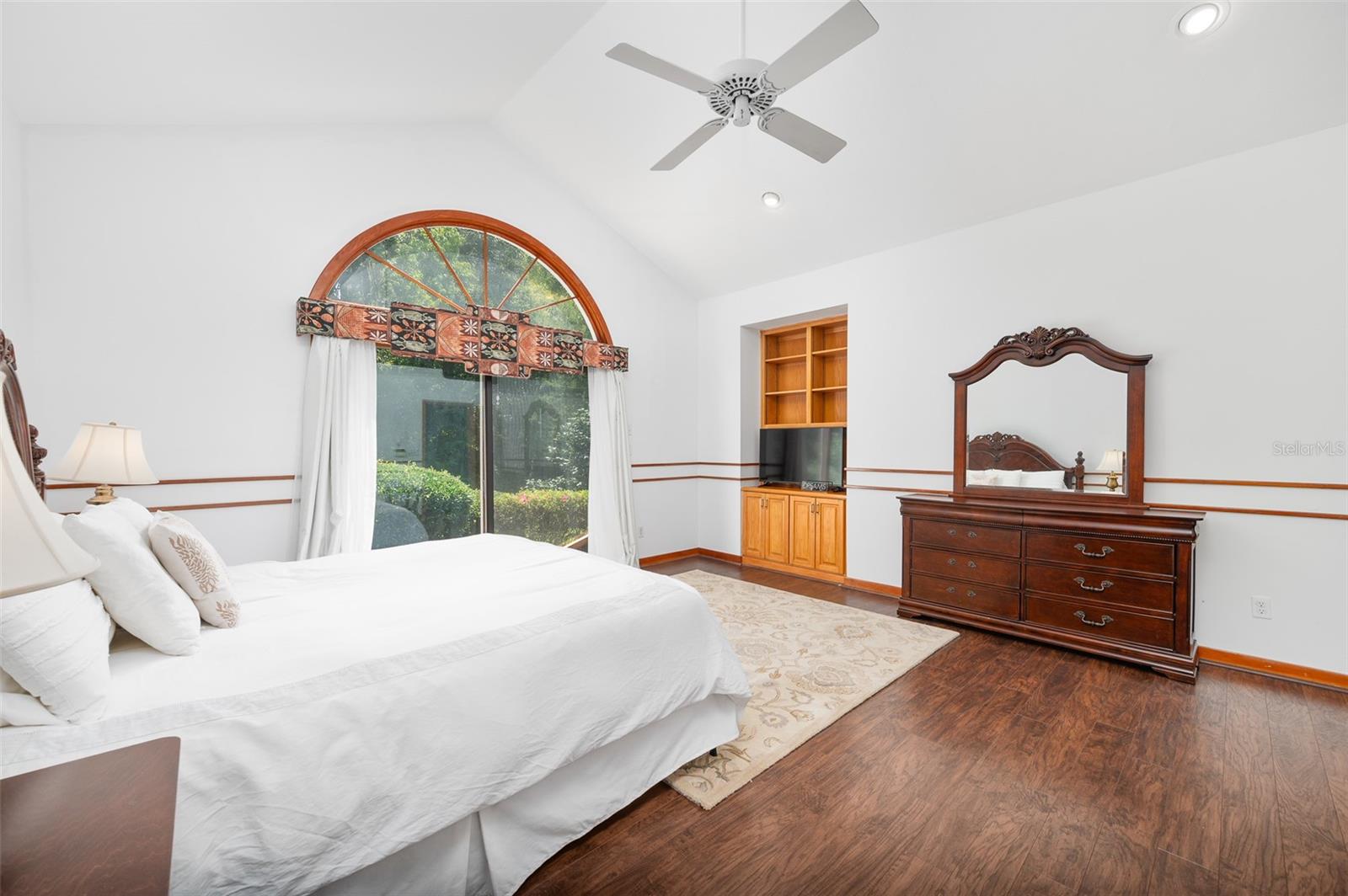 TOMOCA HILLS - Residential Lease