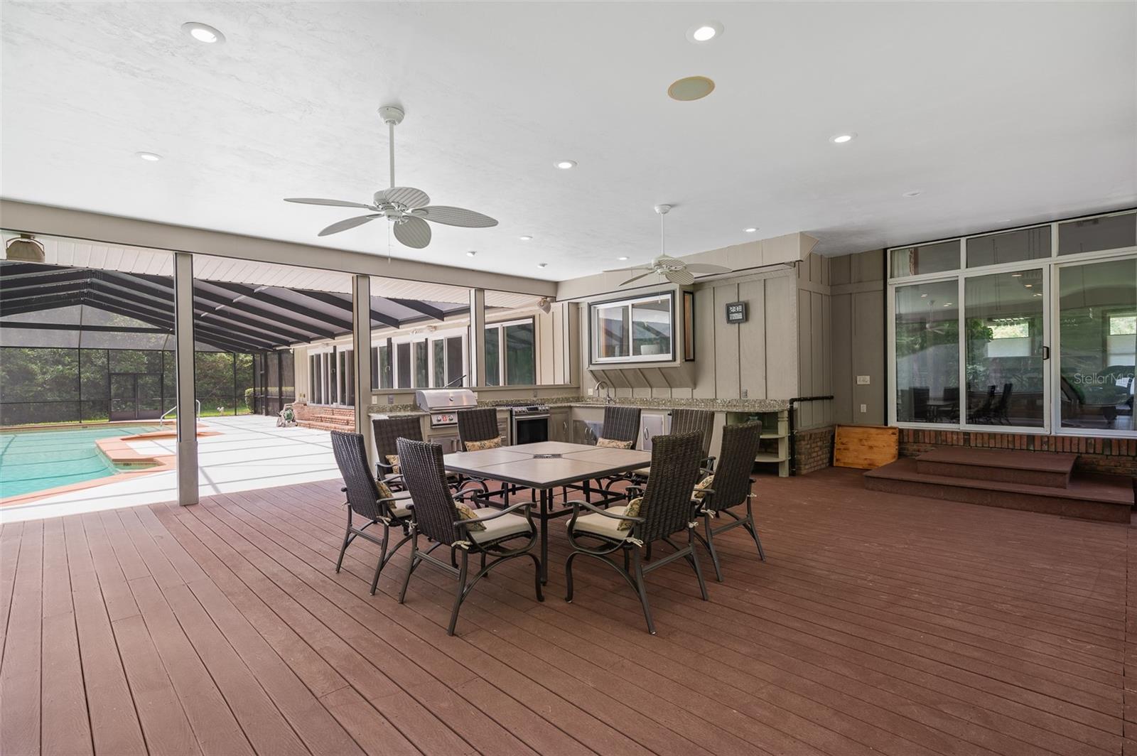 TOMOCA HILLS - Residential Lease