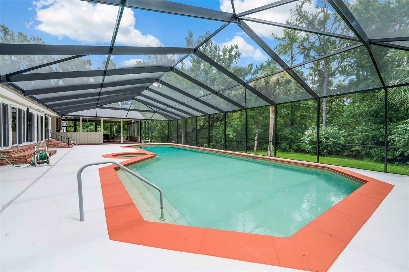 TOMOCA HILLS - Residential Lease