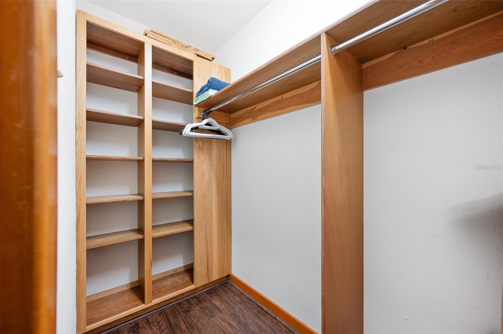 TOMOCA HILLS - Residential Lease