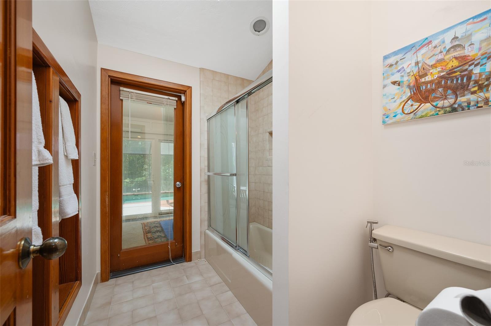 TOMOCA HILLS - Residential Lease