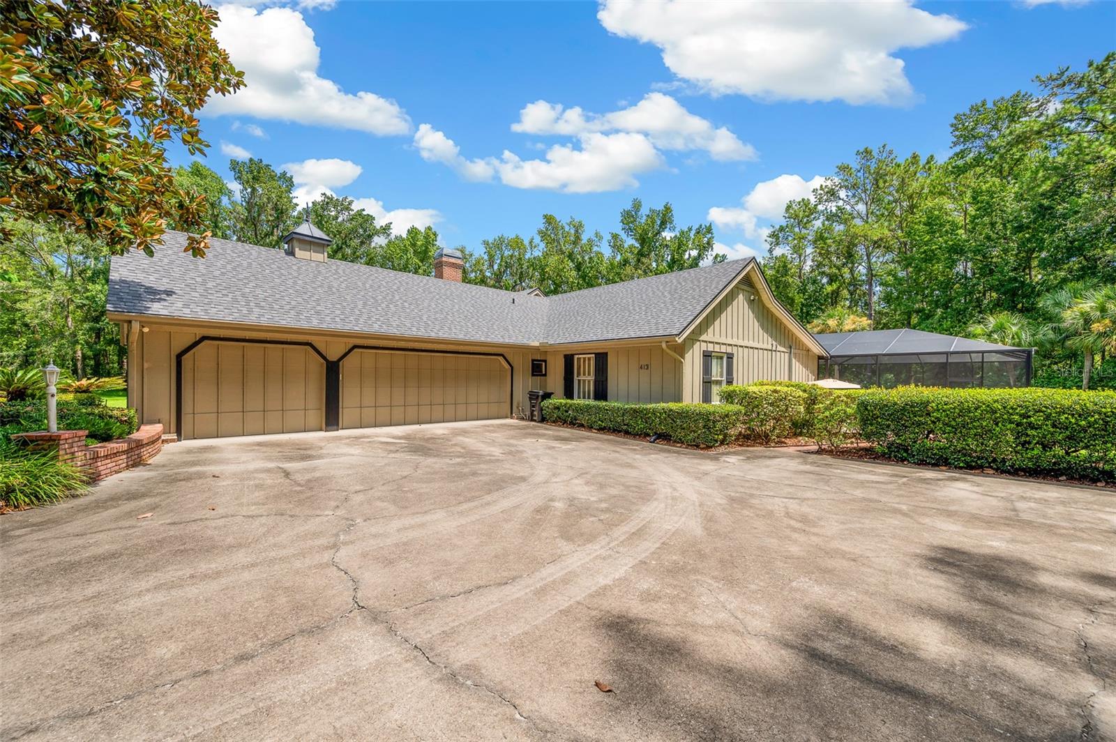 TOMOCA HILLS - Residential Lease