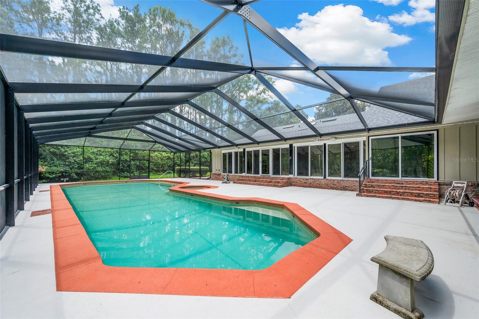 TOMOCA HILLS - Residential Lease