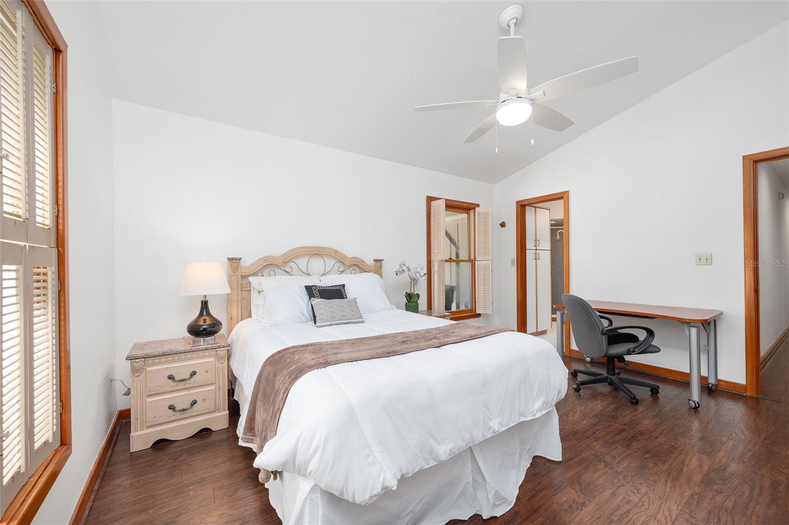 TOMOCA HILLS - Residential Lease