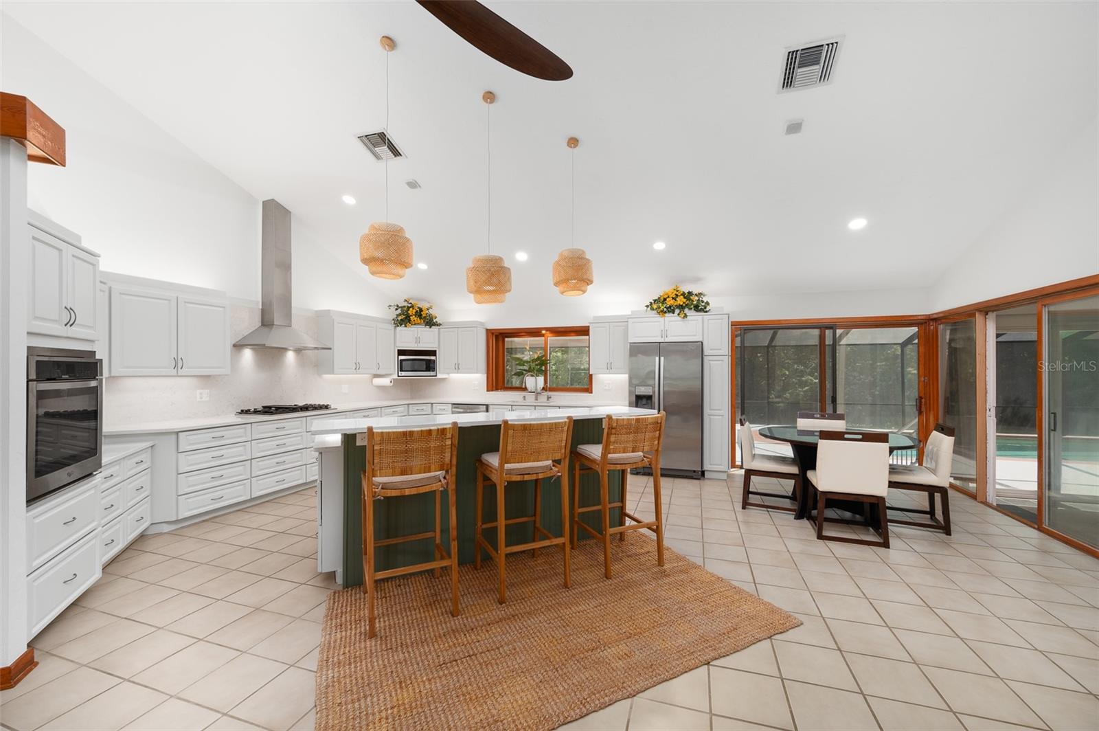 TOMOCA HILLS - Residential Lease