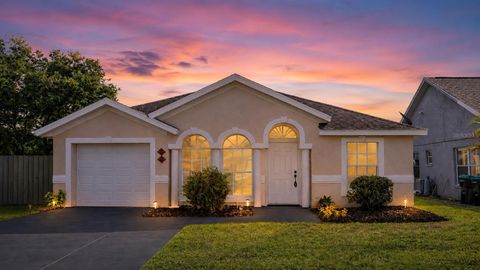 Photo of 3145 Pineda Drive, Orlando, FL 32822 (MLS # O6395482)