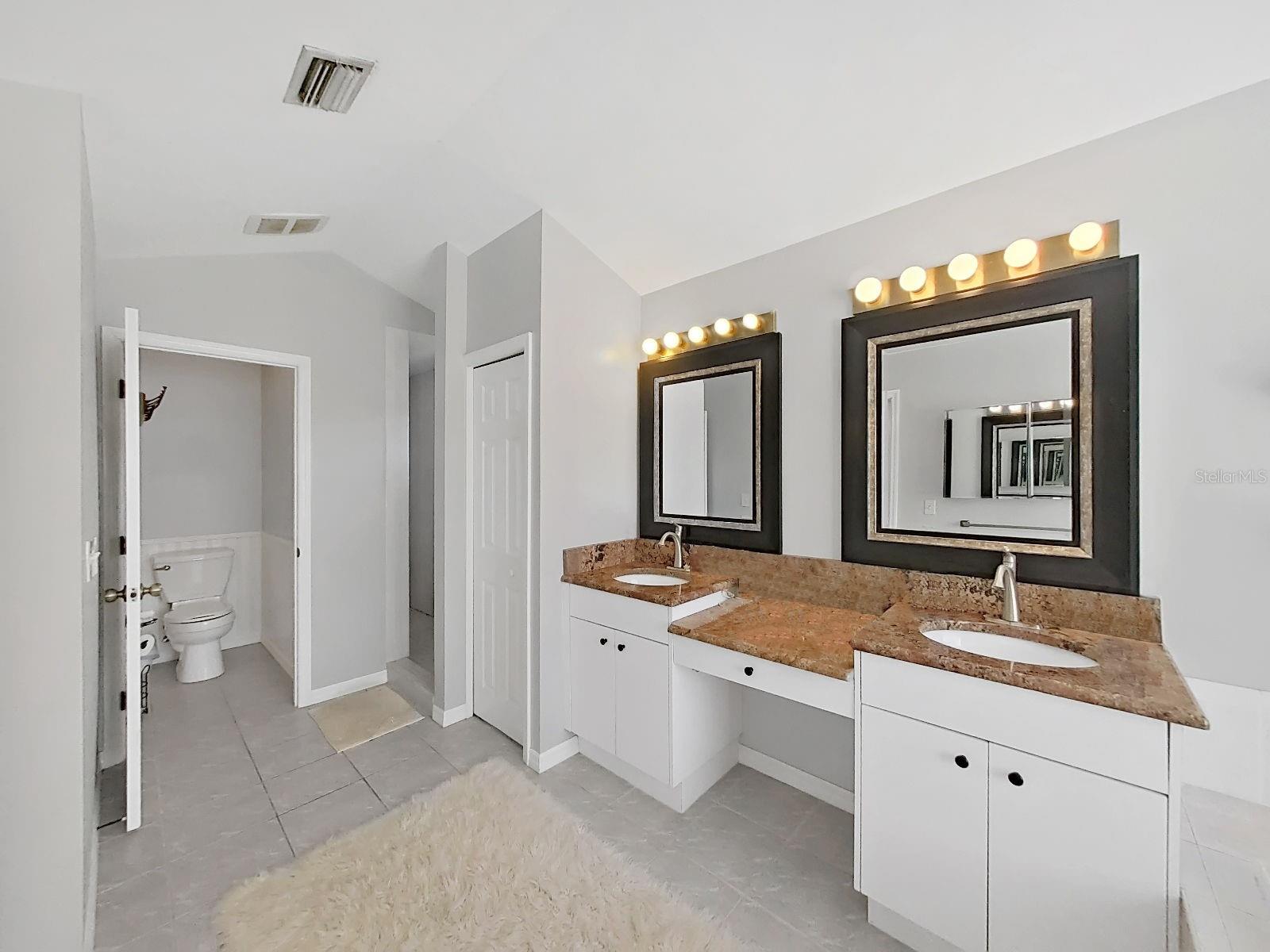 MISTY WOODS - Residential