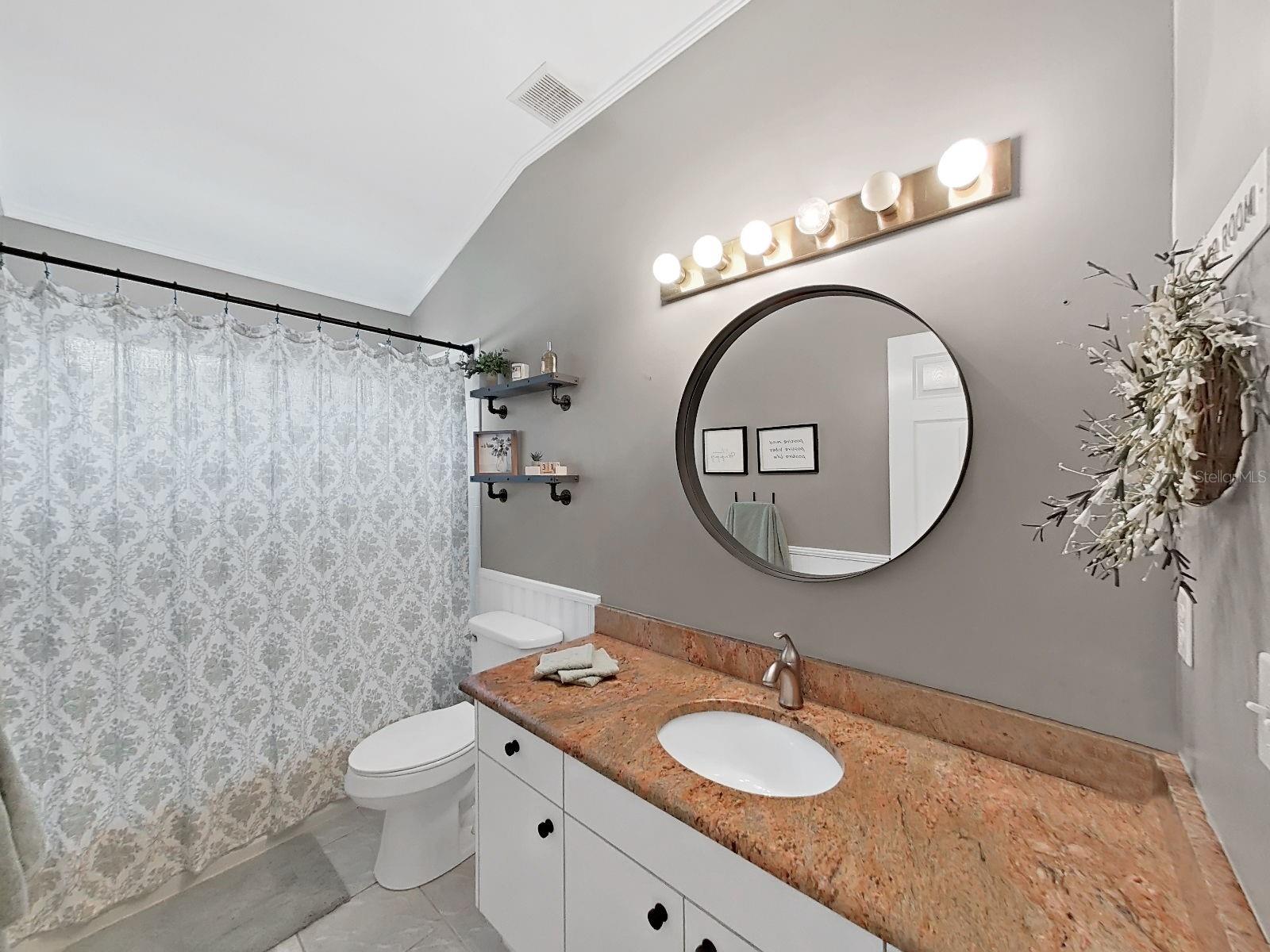 MISTY WOODS - Residential