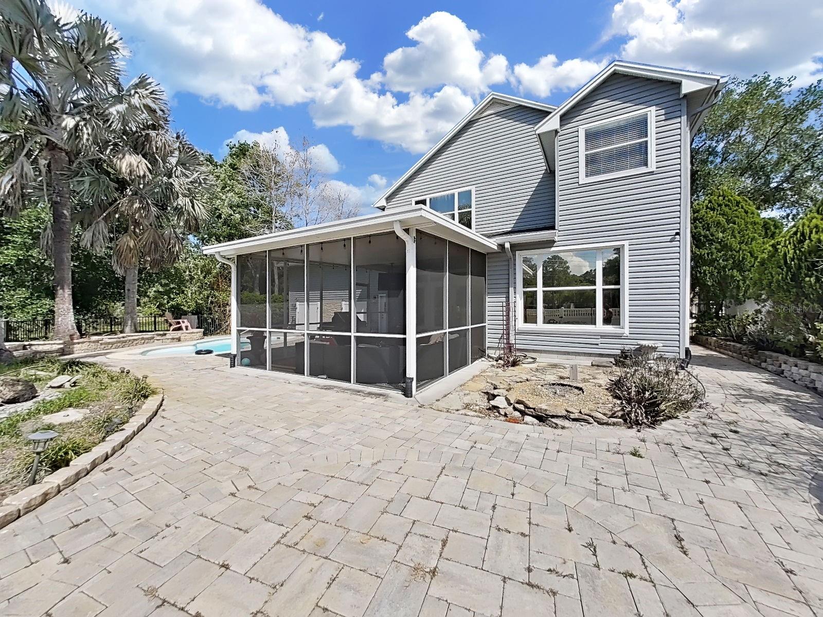 MISTY WOODS - Residential