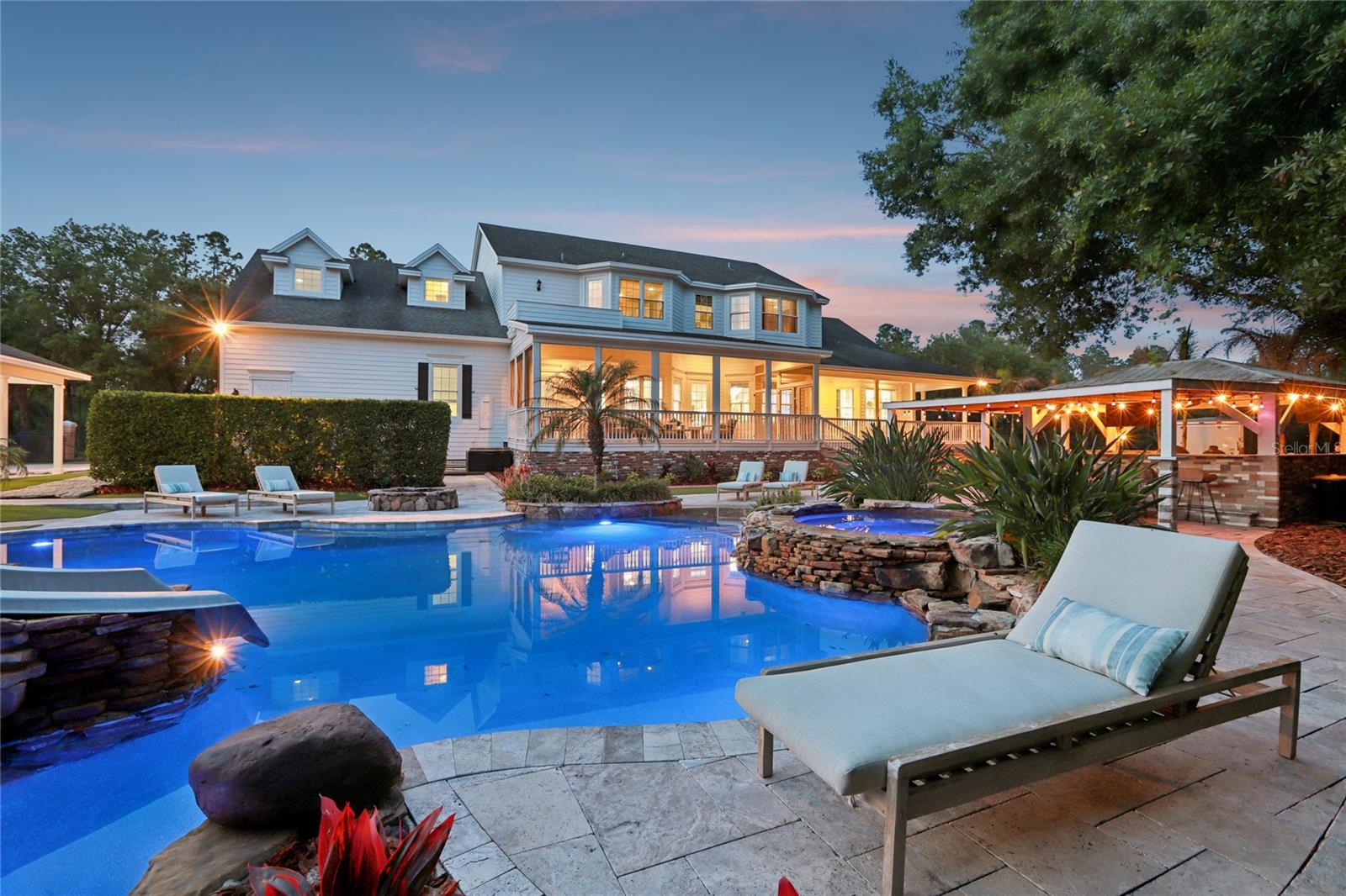 8410 KENAVIS PLACE