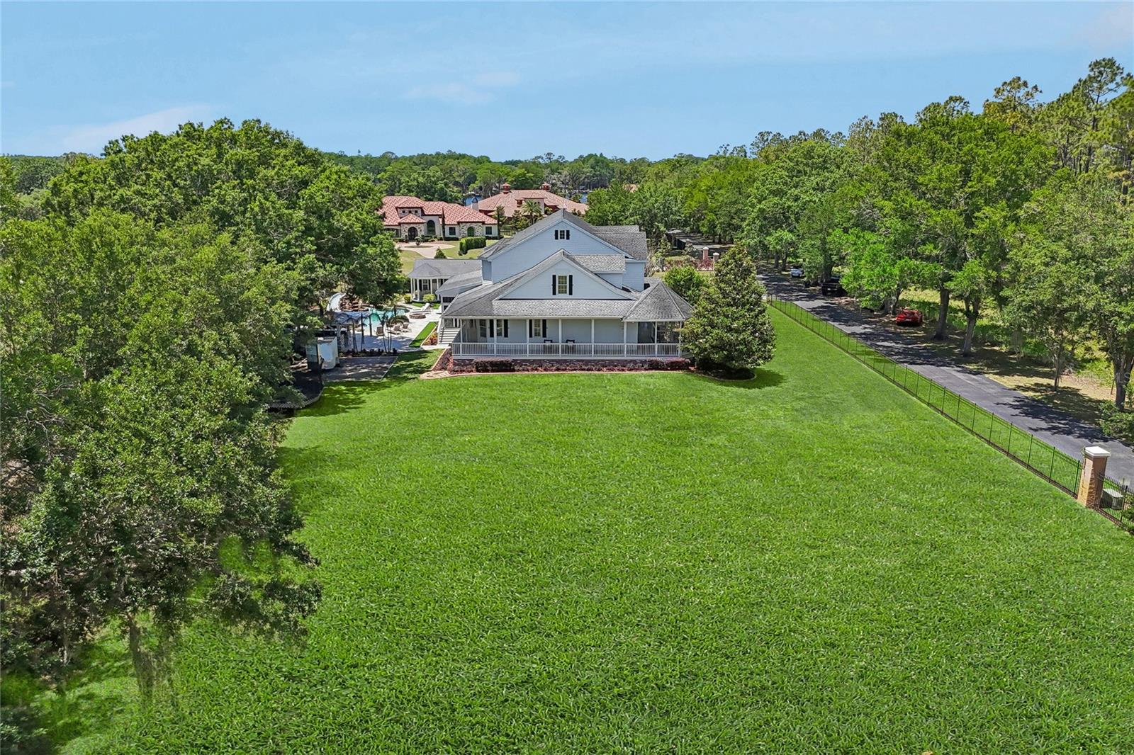 8410 KENAVIS PLACE