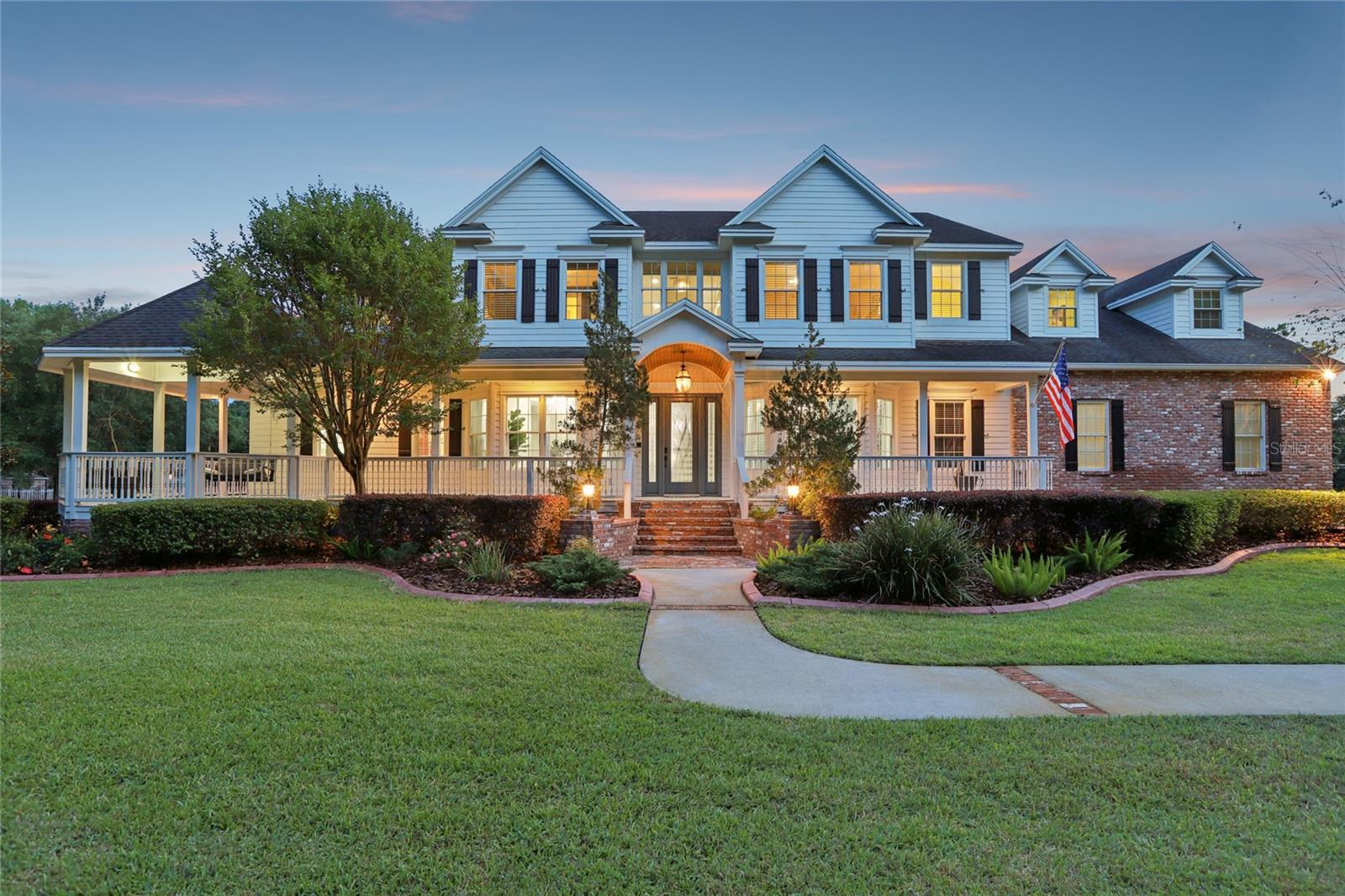 8410 KENAVIS PLACE