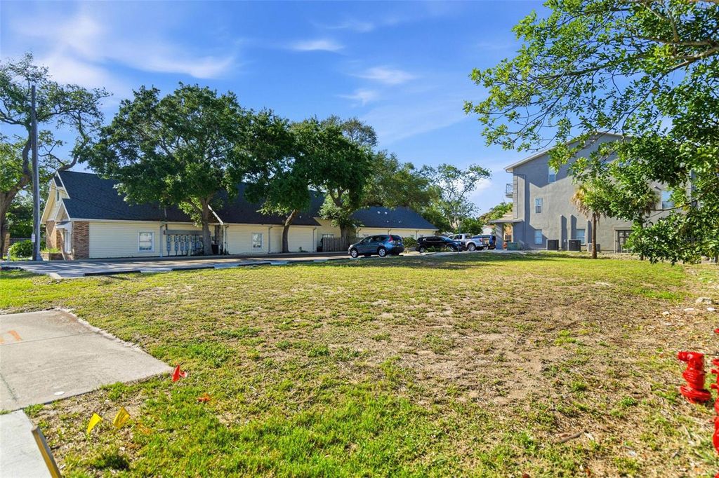 Photo of 444 Skinner Boulevard, Dunedin, FL 34698 (MLS # TB8494455)